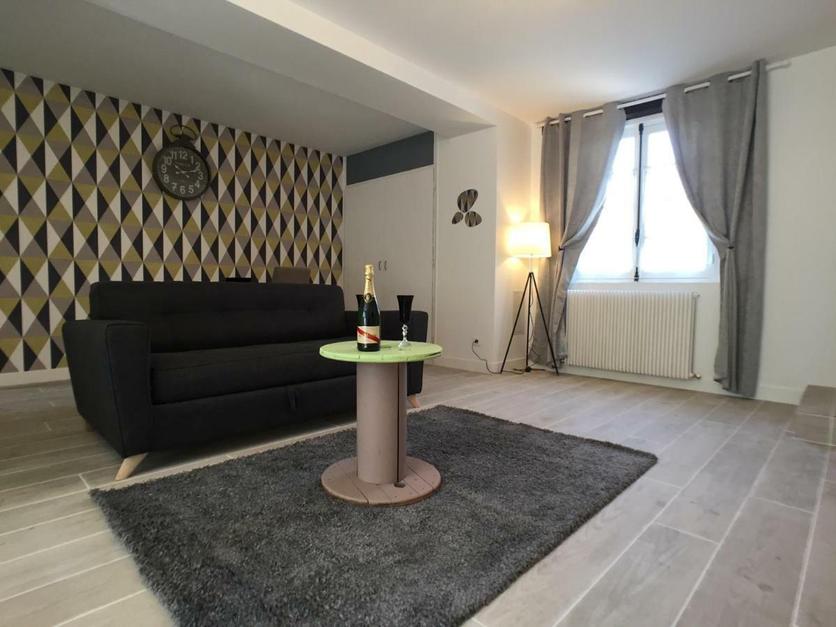 Moisenay Domaine Des Trois Chateaux מראה חיצוני תמונה